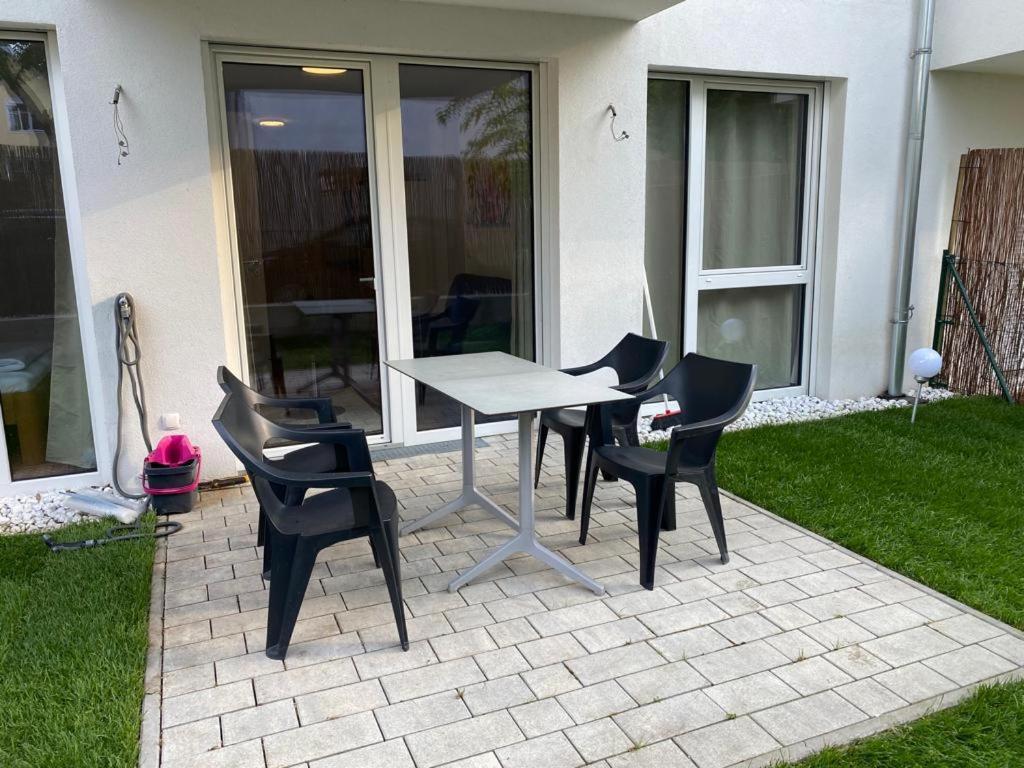 Modern Apartment With Garden Near City Center ウィーン エクステリア 写真